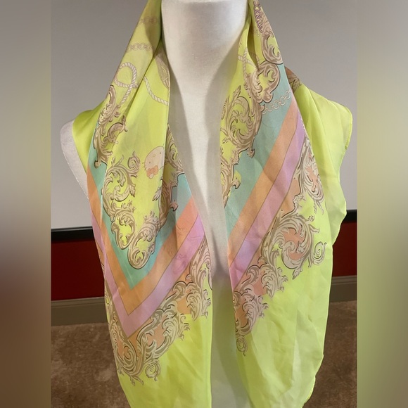 Hello Kitty Accessories - Hello Kitty forever 21 scarf